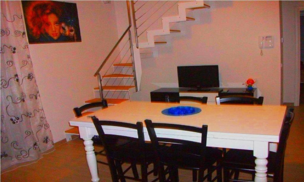 Holiday Home Michela Milano Marittima Zewnętrze zdjęcie